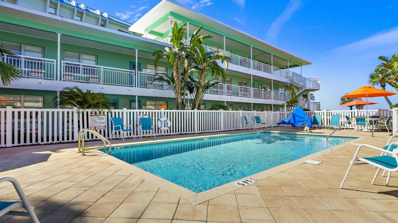 Tropic Terrace #16 - Beachfront Rental Apts St. Pete Beach Exterior photo